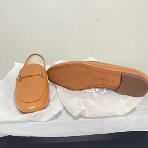Sam Edelman Tan Leather Lorraine Loafers with Gold Accent size 8.5 shoes women